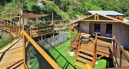 Cabane 3 étoiles - Piscine - ccbfghi