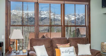 Trails Edge Ski-In/Ski-Out Retreat | Mountain Village | Sleeps 6 | Deck Views
