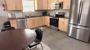 Microwave, oven, stovetop, dishwasher