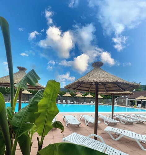 Cabane 4 étoiles - Piscine  - ccbg00i
