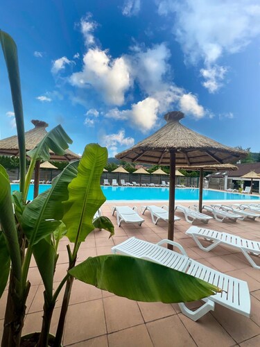 Chalet 4 étoiles - Piscine  - ccbg0a0