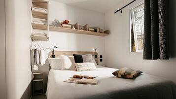 2 bedrooms, WiFi (surcharge)