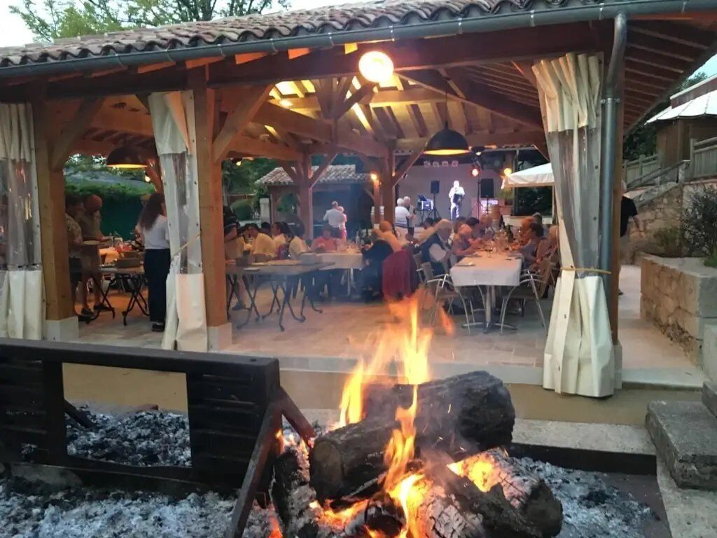 Buiten dineren