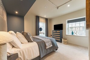 2 bedrooms, individually decorated, individually furnished, free WiFi - Hidden 4- Elvan Duplex Hot Tub (St Ives)