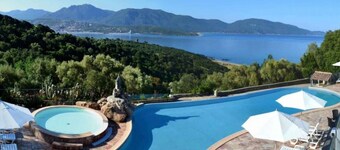 Camping 4 étoiles - Piscine  - ccbfiff