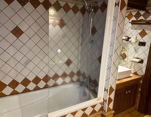 Ferienhaus | Badezimmer