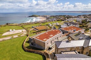 Exterior - Hidden 7- Coastal Loft (St Ives)