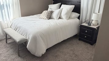 3 chambres, fer et planche Ă repasser, Wi-Fi, draps fournis