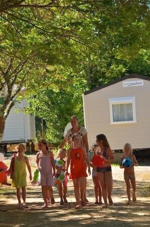 Children’s area - Camping 3 étoiles - Piscine  - ccbg0de (Chandolas)