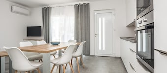 Apartment with large terrace