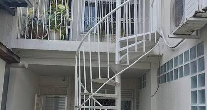 Simplicity and Prime Location in Manaus.