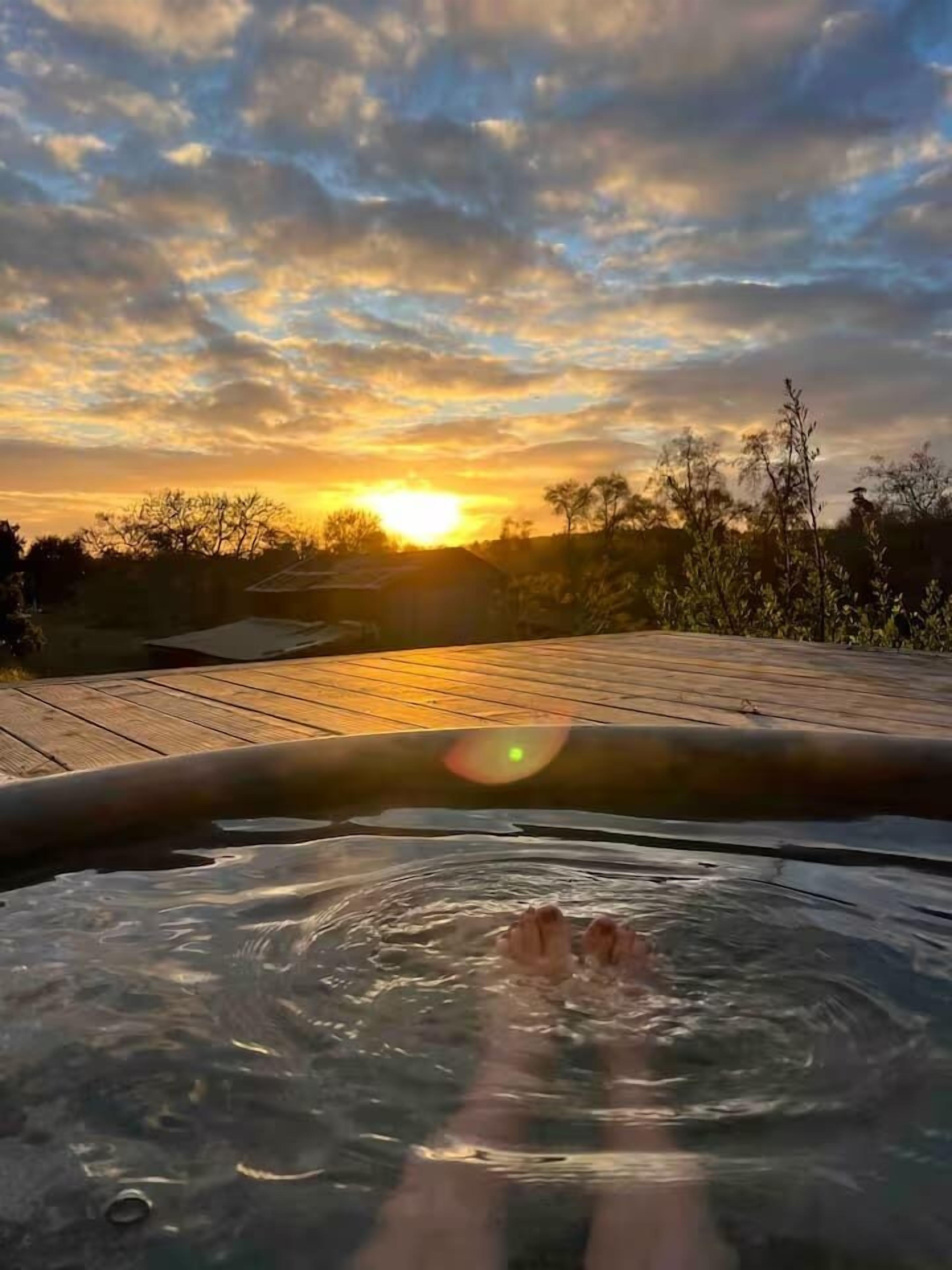 Bain à remous extérieur