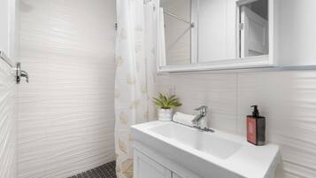 Hair dryer, towels