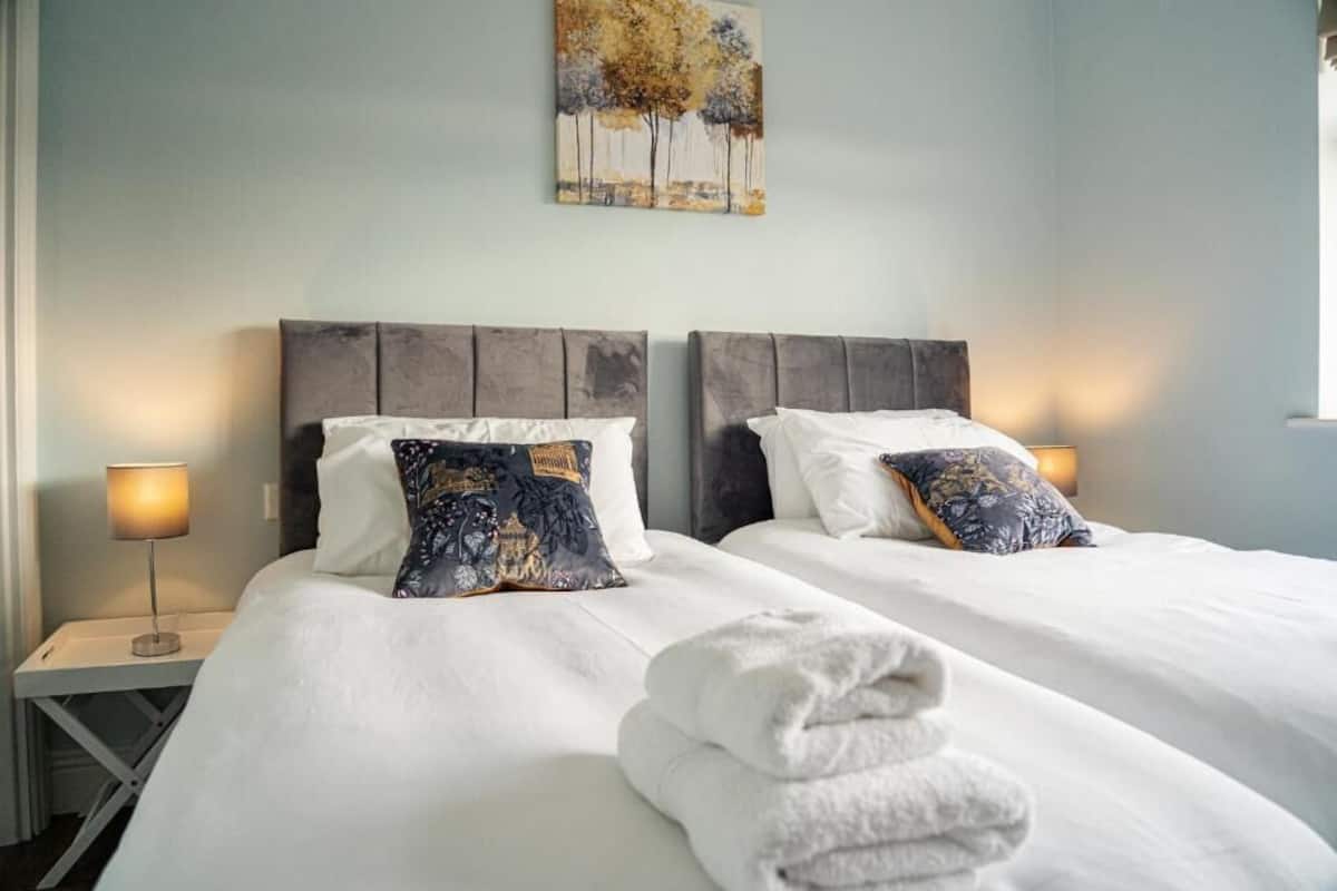 Double or Twin Room, Garden View