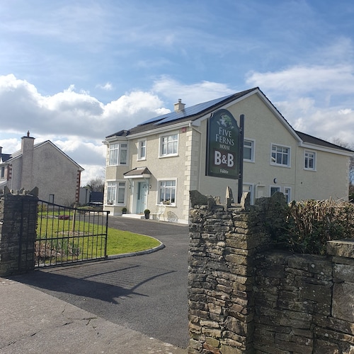 Five Ferns House B&B