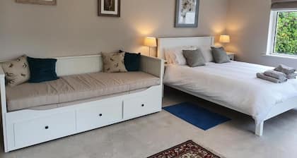 Five Ferns House B&B
