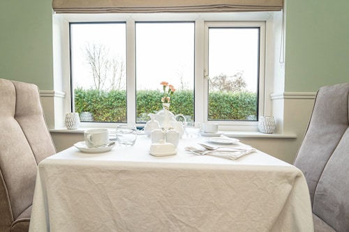 Five Ferns House B&B