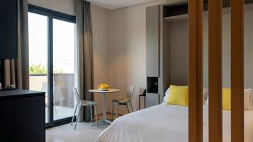 1 dormitorio, escritorio, tabla de planchar con plancha y wifi gratis