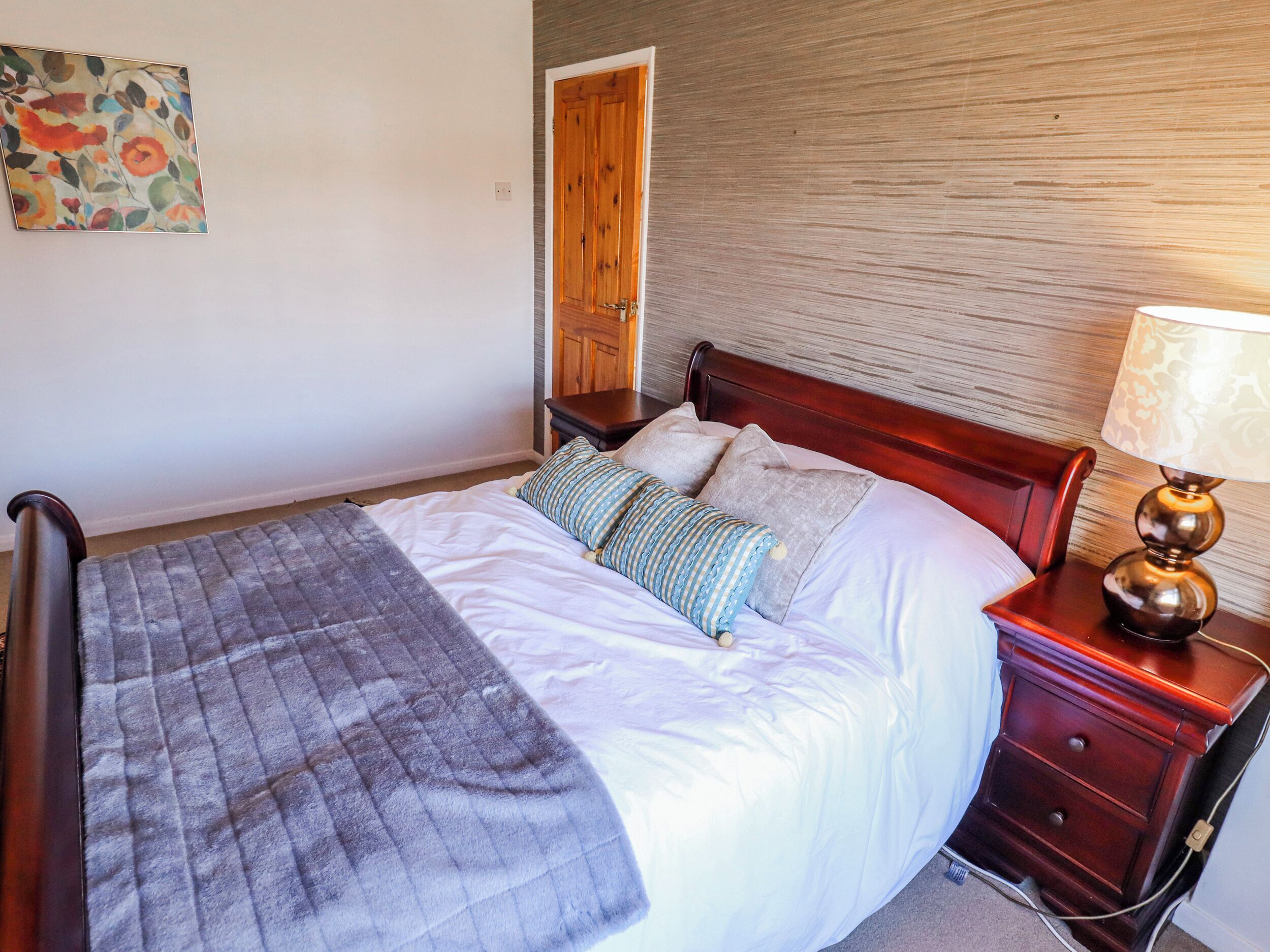 3 bedrooms, free WiFi, individually decorated, individually furnished