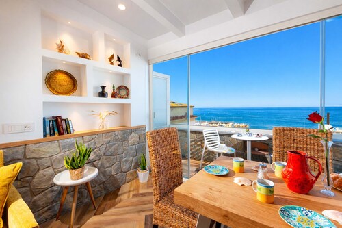 AMORE RENTALS - Apartment Seapearl Sorrento with Sea View, Near the Beach