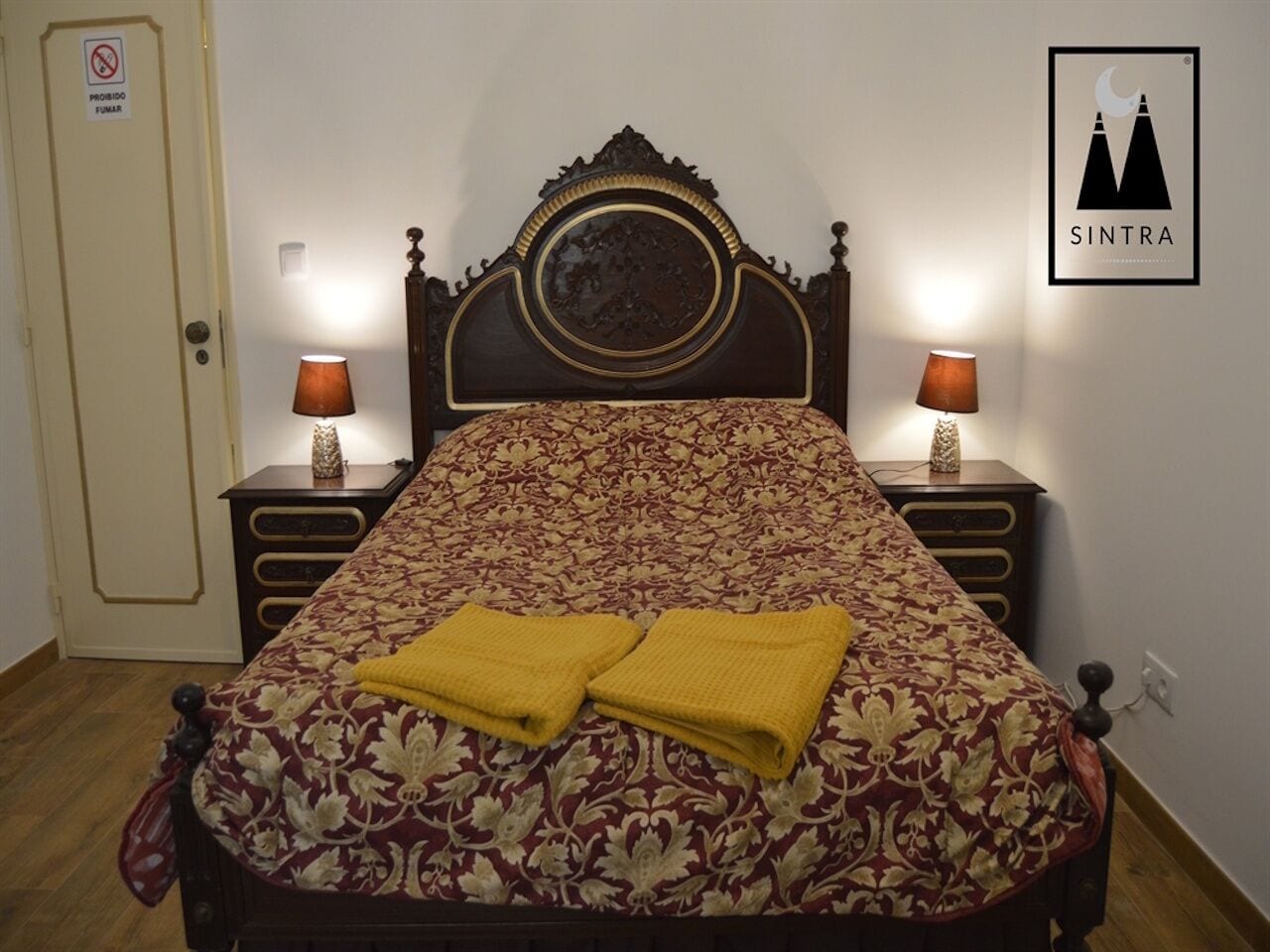 2 bedrooms, desk, free WiFi, bed sheets