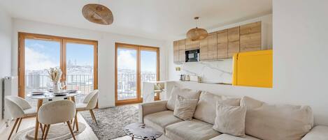 Apartment | Living area