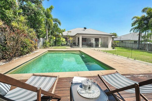 Coco Tierra Expansive Cairns Oasis with Pool