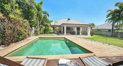 Coco Tierra Expansive Cairns Oasis with Pool
