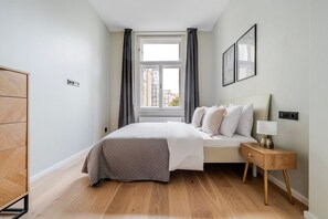 2 bedrooms, iron/ironing board, free WiFi, bed sheets - Blueground | Vinohrady, view, nr Riegrovy Sady (PRG-79) (Prague)