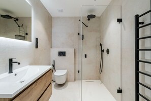 Hair dryer, towels - Blueground | Vinohrady, view, nr Riegrovy Sady (PRG-79) (Prague)