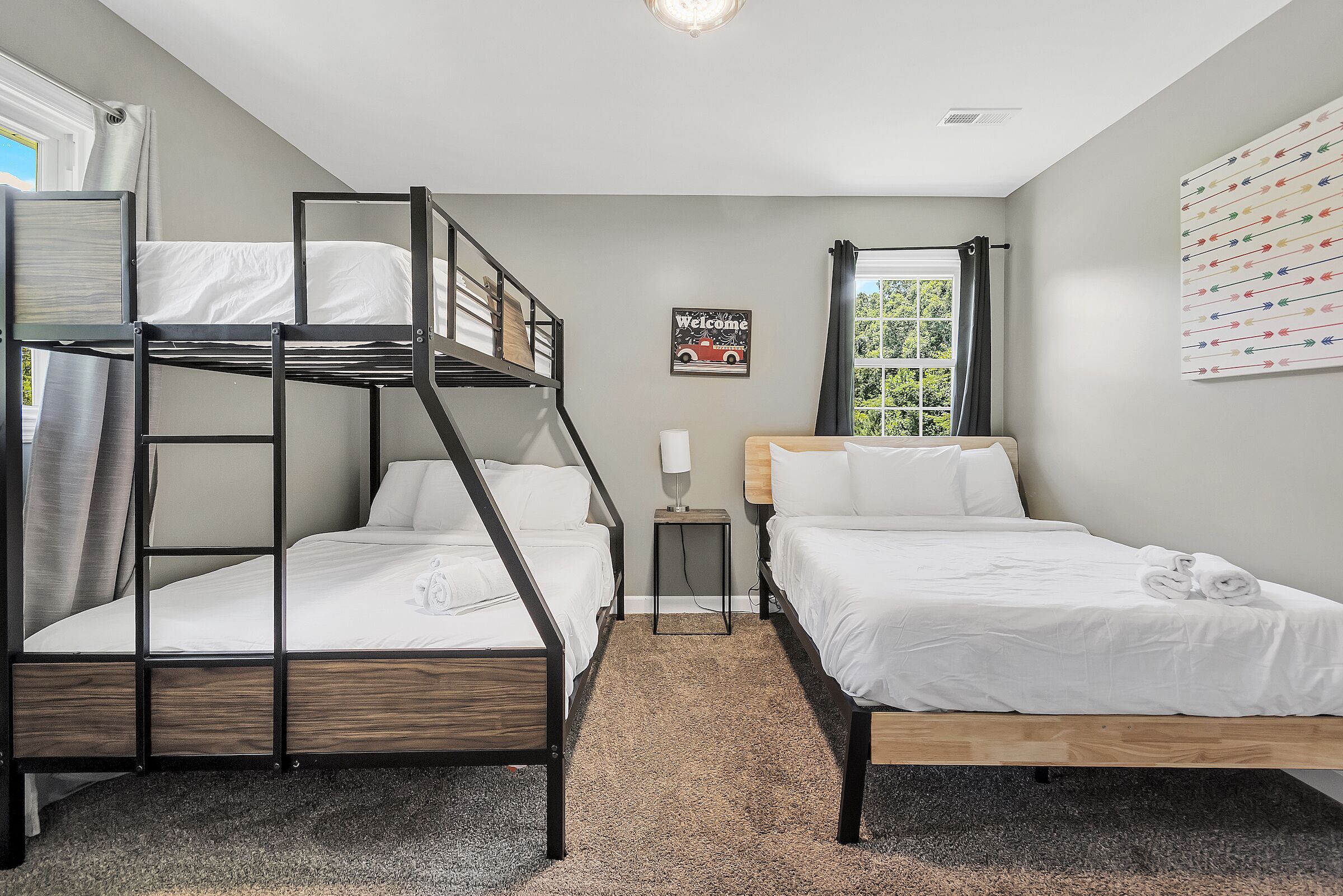 5 bedrooms, desk, iron/ironing board, free WiFi
