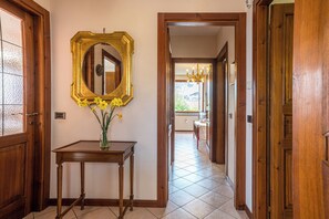 Interior - Lenno Il Guscio, Tremezzina (Lenno), Italy (Tremezzina (Lenno))