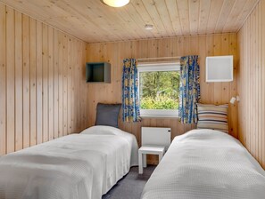 4 bedrooms, Internet - "Sys" -  from the sea by Interhome (Hals)