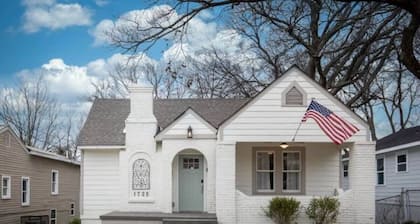 Heritage on 28th- King Bed/Near Downtown/Patio