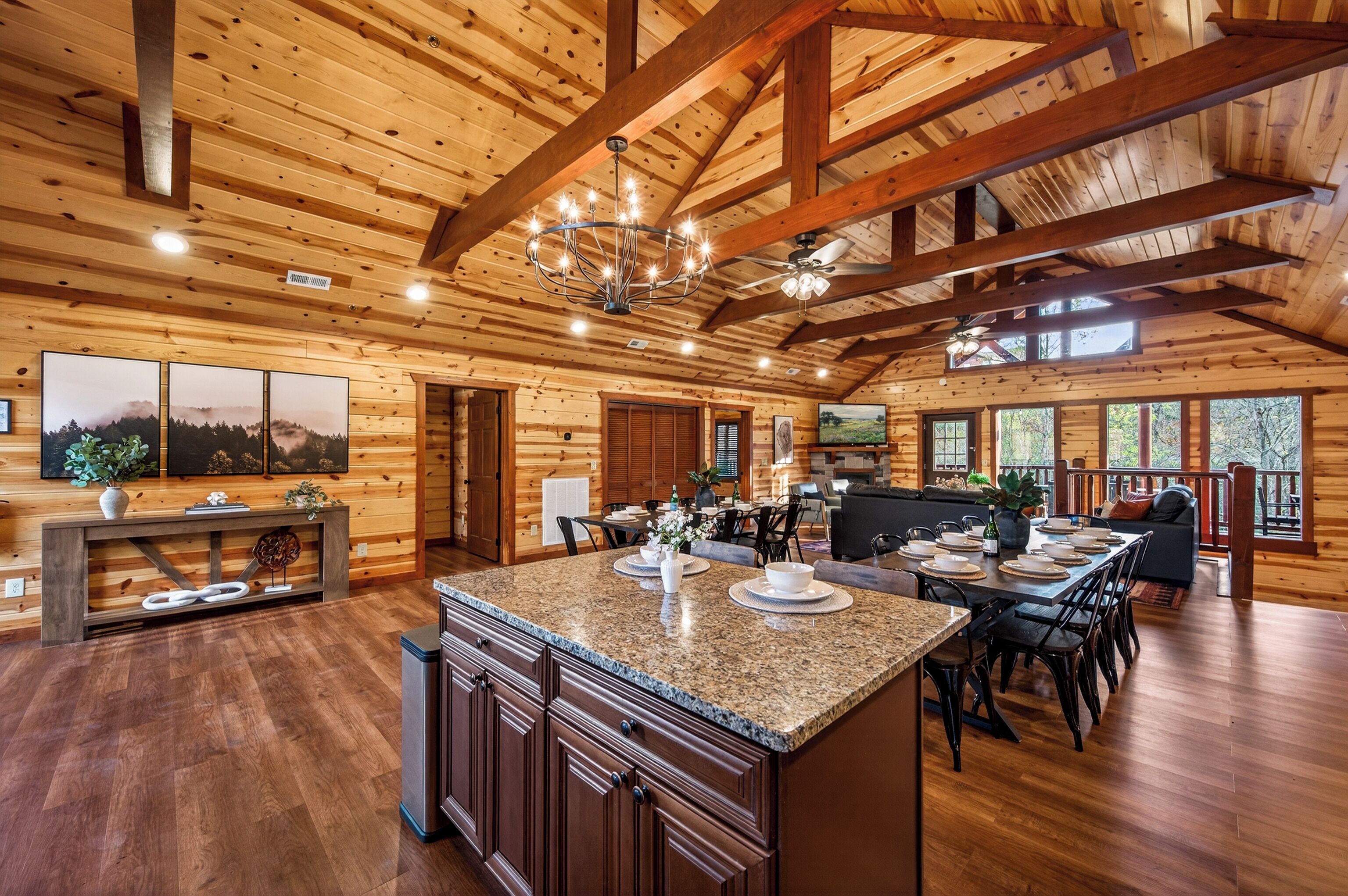 Superior Cabin, Mountain View | Private kitchen | Full-size fridge, microwave, oven, stovetop