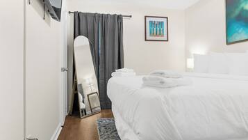 1 bedroom, iron/ironing board, free WiFi, bed sheets
