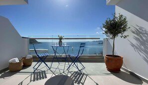 Apartment | Balcony - Waterfront Stay in Charaki (Rhodes)