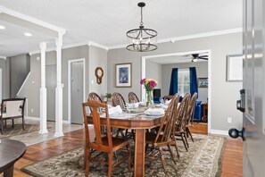 Dining - The Bradley Estate | Spacious Stay w/ Private Yard (Huntsville)