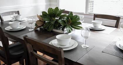 The Grove at 21st- Near Mtn. Brook/Gazebo/3BR/WiFi
