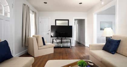 The Grove at 21st- Near Mtn. Brook/Gazebo/3BR/WiFi