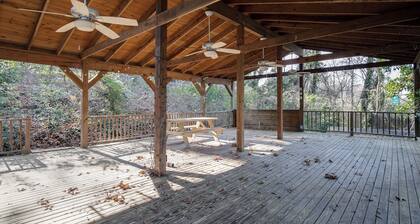 The Grove at 21st- Near Mtn. Brook/Gazebo/3BR/WiFi
