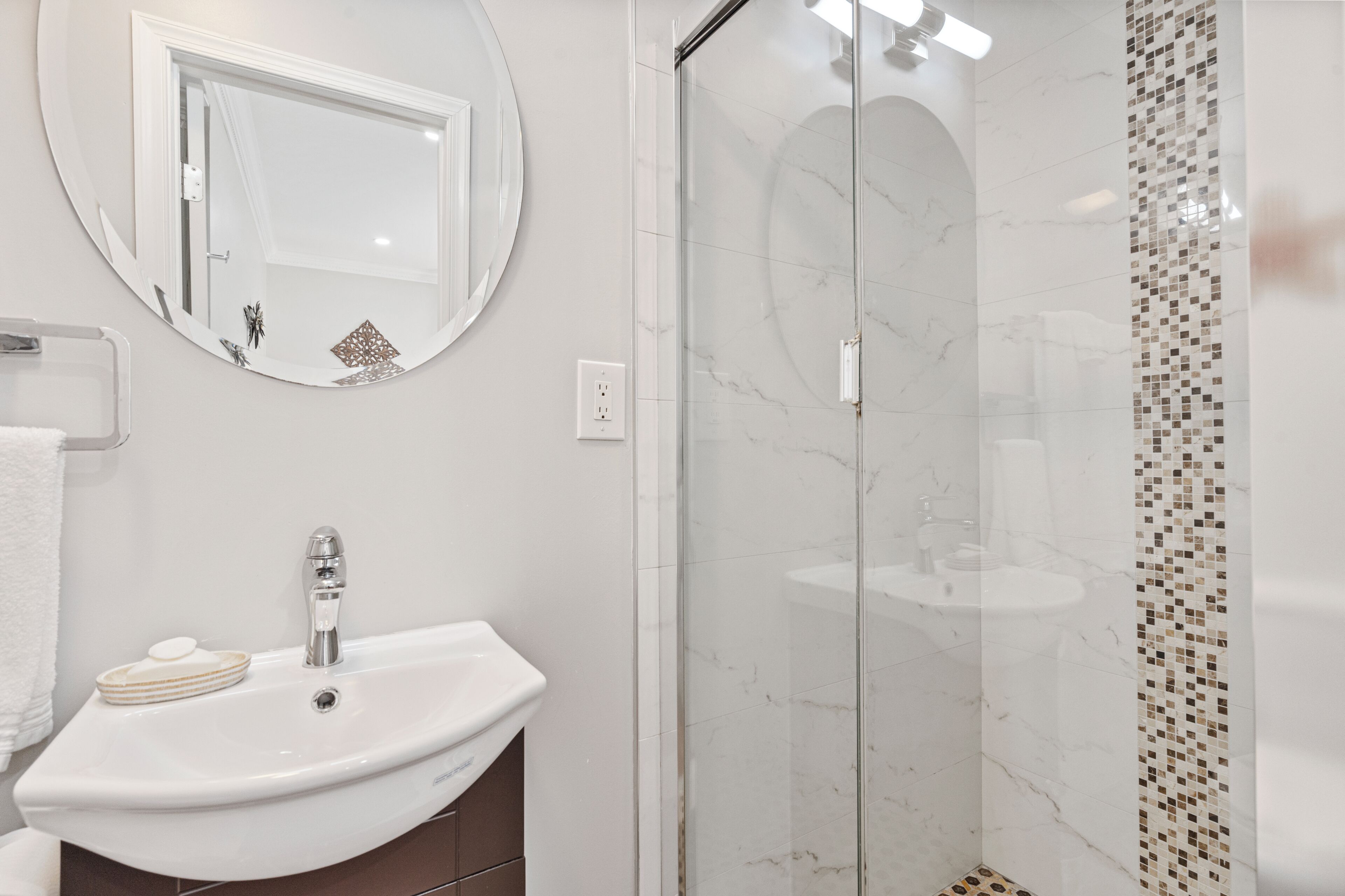 Hair dryer, towels, toilet paper