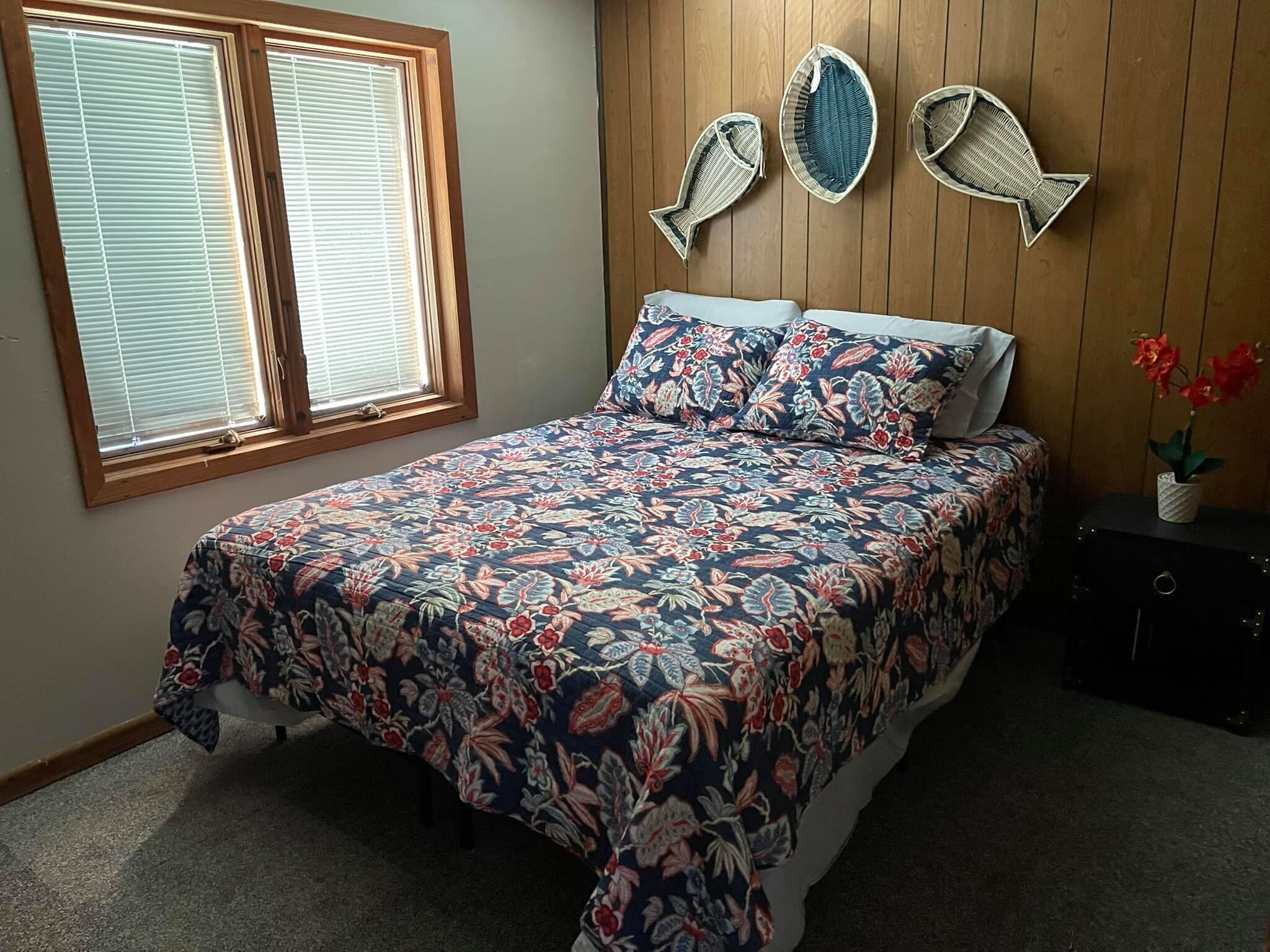 2 chambres, accès à Internet, literie fournie