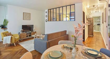 Superb Apartment Center of Paris