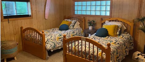 3 bedrooms, WiFi, bed sheets