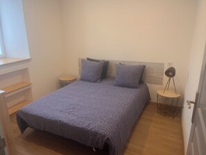 1 間睡房、熨斗/熨衫板、Wi-Fi、床單