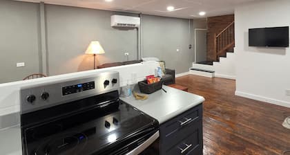 2nd story fully furnished apartment-walk everywhere & one block from river/park