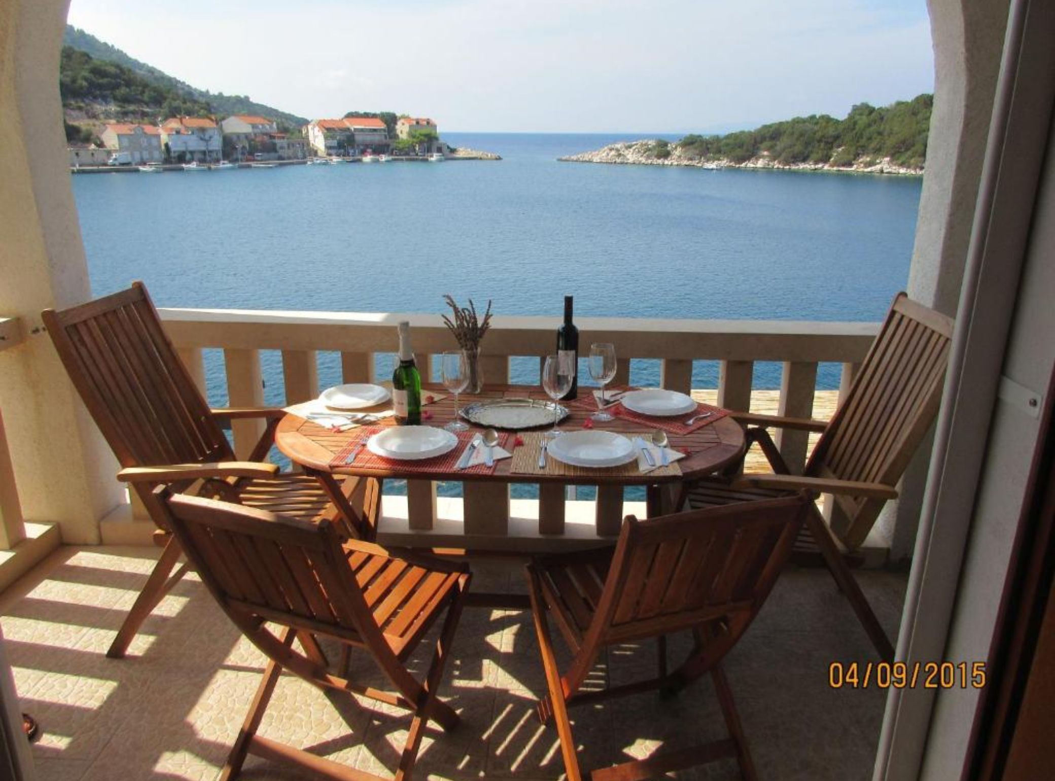 Apartamento (One Bedroom Apartment with Terrace an) | Sacada