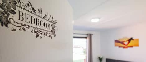 4 Schlafzimmer, Bügeleisen/Bügelbrett, WLAN, Bettwäsche