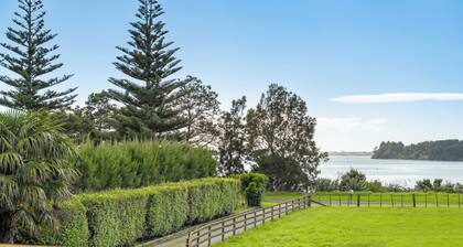 Bayview Cottage - Whakamarama Holiday Home